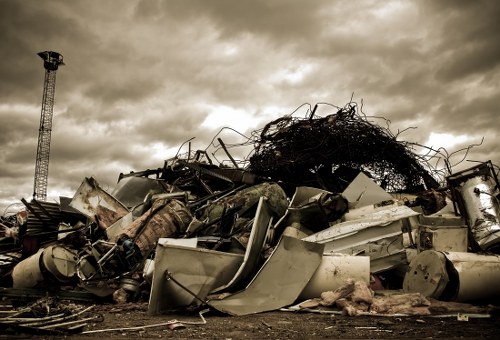 Eco-friendly disposal during flat clearance